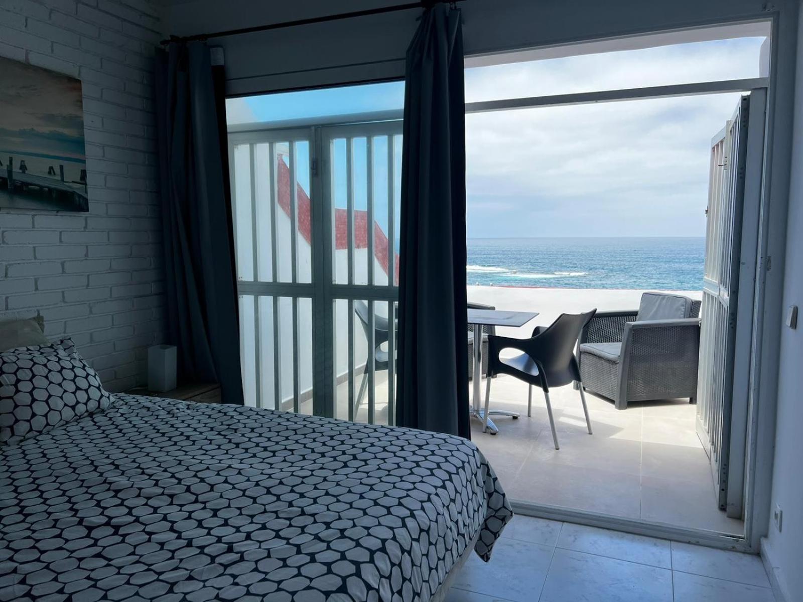 Seafront Canteras Terrace Lounge Trapiche  ภายนอก รูปภาพ